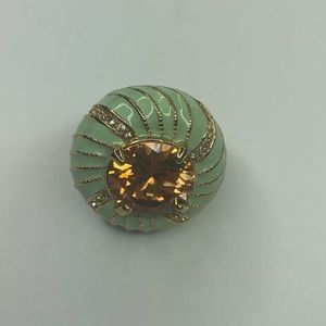 CUTE GOLD GREEN RING WITH STRETCH FIT